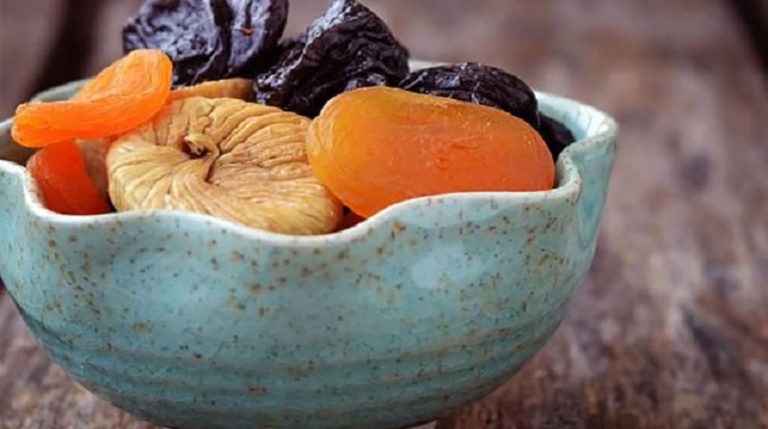 3 FRUCTE SECRETE PENTRU RESTABILIREA COLOANEI VERTEBRALE