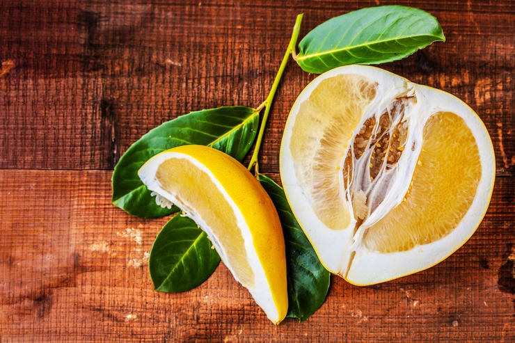 Pomelo: Beneficii pentru sanatate – Compoziția și Proprietățile utile