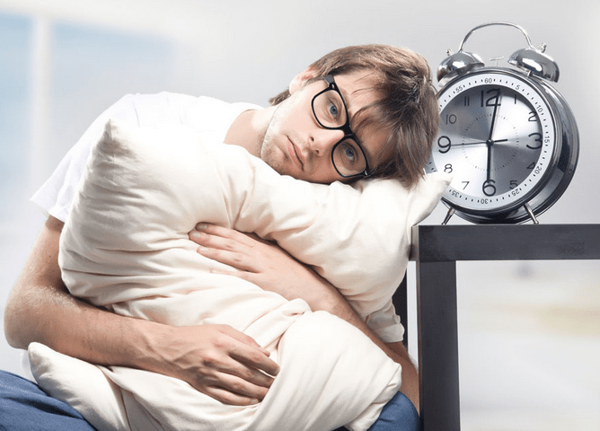 Cum să adormi rapid și fără comprimate – metode eficiente