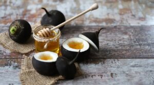 Suc de ridiche neagră: proprietățile vindecătoare