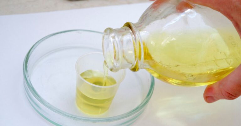 Urină. Terapie cu urină / Pro și Contra Urinoterapie